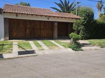 Casa de 3 ambientes, Godoy Cruz · Casa en Venta - Napoles 1100 Godoy Cruz - Barrio Portal de Benegas