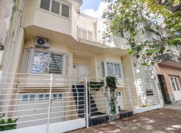 Casa · 180m² · 6 Ambientes · 1 Cochera · Casa en Venta en El Corazon de Nuñez!