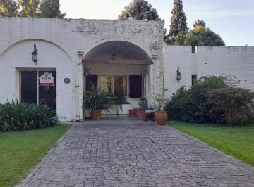 Casa · 132m² · 4 Ambientes · Venta Casa en Golfer´s Country Club Pilar