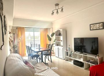 Departamento · 70m² · 3 Ambientes · Alquiler Marzo a Diciembre - Departamento 3 Ambientes - Zona Centro.