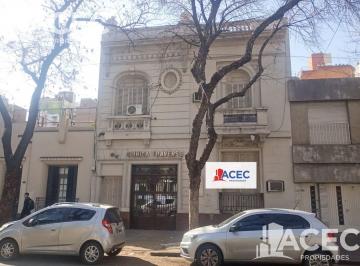 Oficina comercial · 312m² · 8 Ambientes · 1 Cochera · Venta - Casa - Abasto