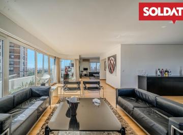 Departamento · 200m² · 5 Ambientes · 2 Cocheras · Semipiso 5 Ambientes - Vistas Panoramicas - Seguridad 24 Hs - 2 Cocheras - Palermo Chico