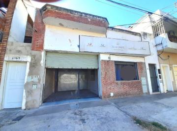 Depósito · 332m² · 6 Ambientes · 1 Cochera · Laprida Al 3700 Venta Deposito con Casa en Rosario