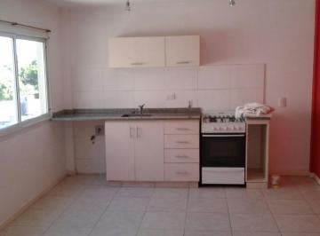 PH · 38m² · 2 Ambientes · PH en Venta. Dos Ambientes, Segundo Piso por Escalera. Barrio San Jose
