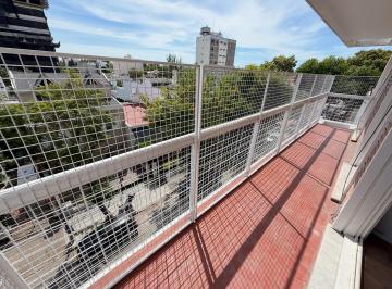 Departamento · 60m² · 3 Ambientes · Departamento 3 Ambientes con Balcón en Vicente Lopez!