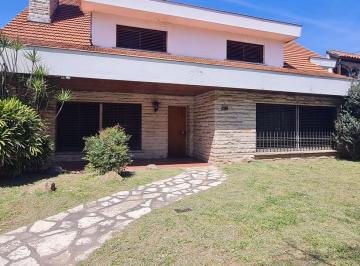 Terreno · 560m² · ¡Gran Lote de 1015,40 m² en Ubicación Estratégica! - en Venta