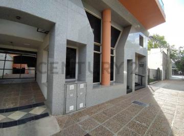 Garage · 13m² · 1 Cochera · Se Vende Cochera Céntrica