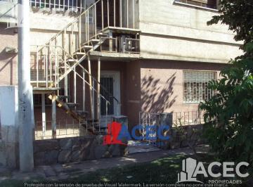 Casa · 98m² · 3 Ambientes · 1 Cochera · Venta - Casa - Barrio Urquiza