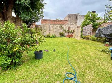 Casa · 104m² · 4 Ambientes · 2 Cocheras · Venta Casa 4 Amb Parque Quilmes Oeste