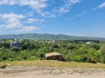Terreno · Se Vende Terreno de 1.037 m² en Tierra Alta, Comarca Serrana! Macrolote 7!