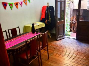 PH · 85m² · 3 Ambientes · PH 3 Ambientes con Patio en La Boca Venta