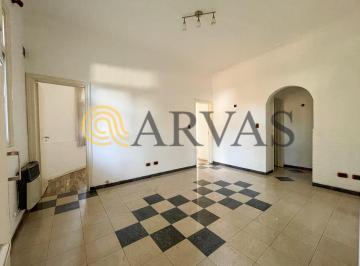 PH de 3 ambientes, San Isidro · PH en Beccar - 2 Dorm. y Escritorio - Living Comedor - Retasada