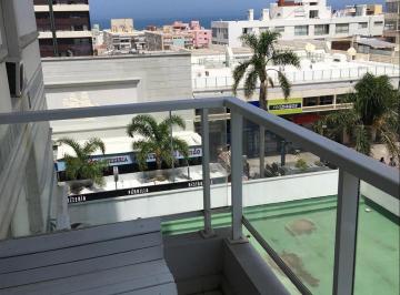 Departamento · 10m² · 1 Ambiente · 1 Cochera · Apartamento Alquiler Anual Península Vista 2 Dorm.