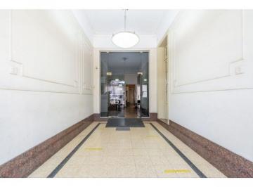 Casa · 340m² · 8 Ambientes · Clinica en Alquiler en Barrio Abasto