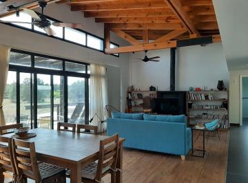 Casa · 123m² · 3 Ambientes · 1 Cochera · Venta Casa 3 Ambientes Senderos I Costa Esmeralda