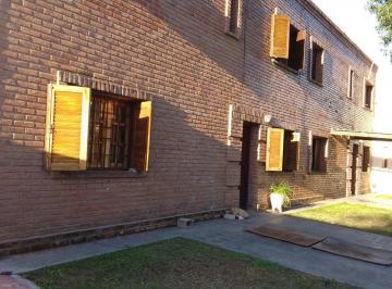 Casa · 98m² · 3 Ambientes · En Venta Duplex de 2 Dorm. Barrio Las Palmas