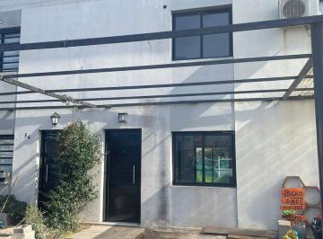 Casa · 72m² · 3 Ambientes · 1 Cochera · Venta Duplex 3 Amb en B Umbrales Moreno Financia