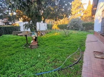 Quinta vacacional · 80m² · 3 Ambientes · 3 Cocheras · Quinta en Moreno