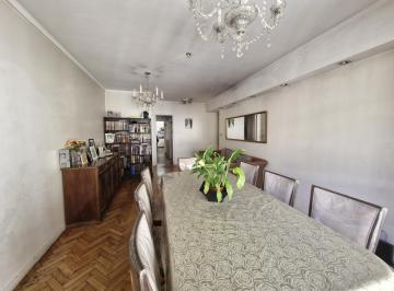 Departamento · 80m² · 4 Ambientes · Departamento en Corazon de Once 4 Ambientes Al Frente Gran Cocina