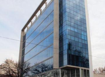 AGU-AGU-3993_2 · Venta de Oficina en Parque Patricio. Son 310 m² en Distrito Tecnológico.