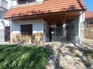 Casa de 3 ambientes, Avellaneda · Casa