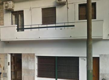 Departamento · 48m² · 3 Ambientes · Departamento de 3 Ambientes Al Contrafrente. Excelente Ubicación. L. de Zamora O.