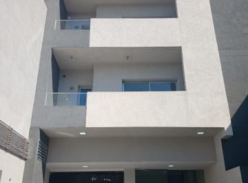 Departamento · 50m² · 2 Ambientes · 1 Cochera · Departamento en Banfield Oeste
