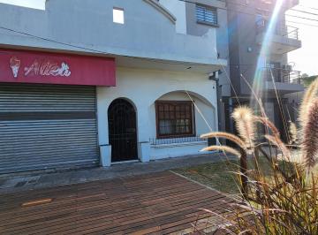 Casa de 3 ambientes, Quilmes · Casa en Venta 3 Ambientes Mas Local. Quilmes