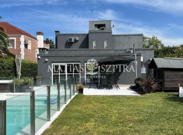Casa · 220m² · 4 Ambientes · 1 Cochera · Casa 4 Ambientes. | Atahualpa 01
