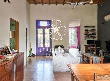 Casa · 105m² · 4 Ambientes · Casa Venta Barrio Cuba. Villa de Mayo