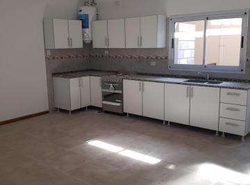 Departamento · 60m² · 3 Ambientes · Depto 3 Ambientes con Bajas Expensas 2 Piso Av Hipolito Yrigoyen 2240