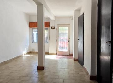 Casa de 3 ambientes, Rosario · Olive 1321