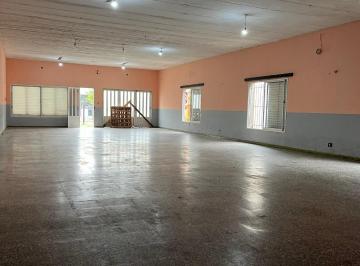 Local comercial · 408m² · Local en San Nicolas de Los Arroyos