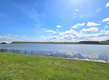 Terreno · 760m² · Excelente Lote de 760 m² a La Laguna en Barrio Nativas - Puertos del Lago