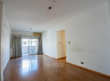 Departamento · 70m² · 4 Ambientes · 1 Cochera · Semip en Donato Alvarez Al 400 - Impecable (20 Años) Cochera Balcon Todo Sol Todo Externo