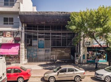 Local comercial · 343m² · Local Comercial Sobre Importante Arteria en Venta