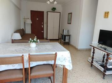 Departamento de 2 ambientes, Mar del Plata · Alquiler Abril a Diciembre,2 Amb Externo.