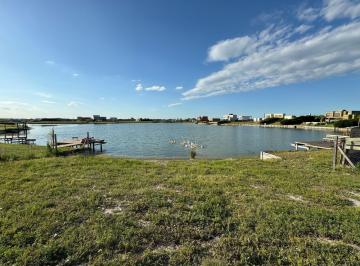 Terreno · 863m² · Lote en Venta, 863 m², en El Barrio San Sebastián, Area 8, Pilar, G. B. a Norte