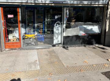 Local comercial , Flores · Local Venta Avellaneda y Chivilcoy