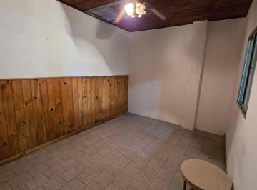 PH · 35m² · 2 Ambientes · Alquiler 12 / 24 Meses PH 2 Ambientes Al Fondo Sin Muebles Patio