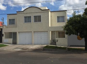 Casa de 3 ambientes, Dorrego · Hermosa Casa en Dorrego