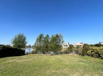 Terreno · 806m² · Terreno Lote en Venta en El Cantón Norte, El Cantón, Escobar