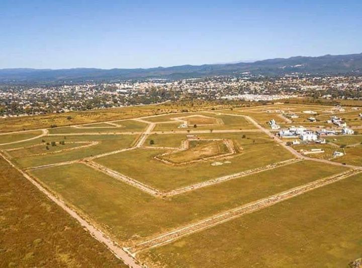 Terreno · 360m²