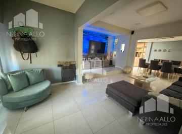 Casa · 100m² · 3 Ambientes · 1 Cochera · Venta Casa 3 Ambientes en Ituzaingo Sur
