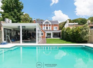 Casa · 350m² · 4 Ambientes · 2 Cocheras · Venta - Casa 4 Ambientes con Parque y Piscina - Los Pinares
