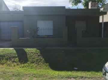 Casa · 100m² · 4 Ambientes · 1 Cochera · San Pedro, Casa en Zona Turística y Gastronómica.