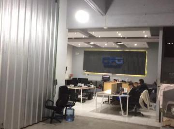 Depósito · 412m² · 2 Ambientes · Depósito en Venta - 609 m² - Mataderos