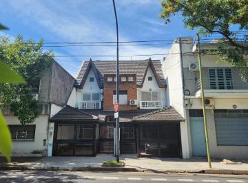 Casa · 229m² · 4 Ambientes · 1 Cochera · Casa Dúplex en Venta en Floresta, Capital Federal, Buenos Aires