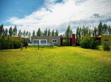 Casa · 45m² · 1 Ambiente · 1 Cochera · Casas Zona Molino Forclaz Colón Entre Ríos