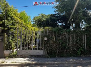 Casa · 110m² · 2 Ambientes · Casa a Refaccionar en Venta
